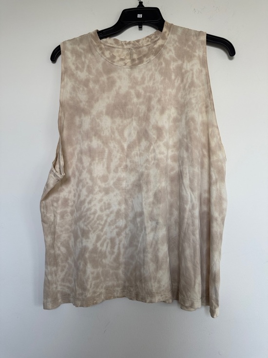 lululemon athletica Tops - lululemon athletica Women's Beige Tie-Dye Muscle Tee
